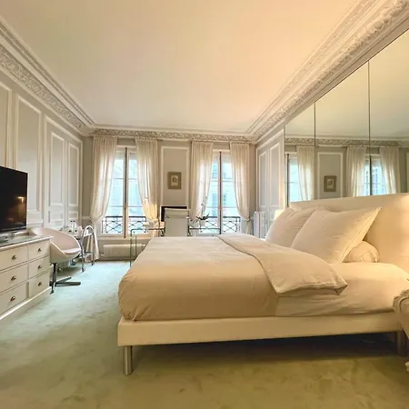 Bright And Well-decorated Parisian-style Nest